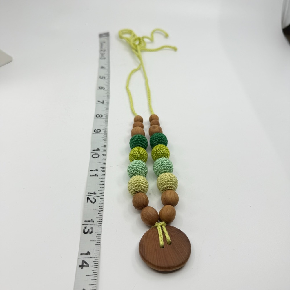 Y2K Ombre Green Crochet Bead & Wood Statement Necklace Artisan Jewelry Gift - Picture 14 of 15